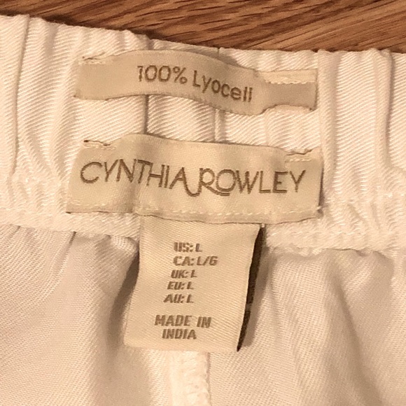 Cynthia Rowley White Cropped Jogger Pants - NWT - Picture 3 of 3